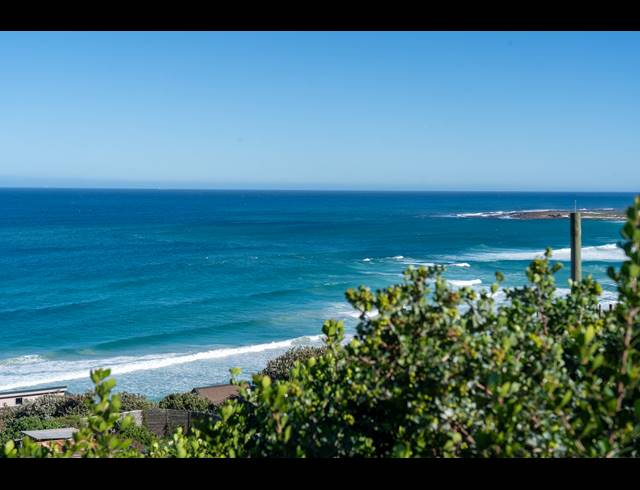 890M² VACANT LAND FOR SALE IN MISTY CLIFFS